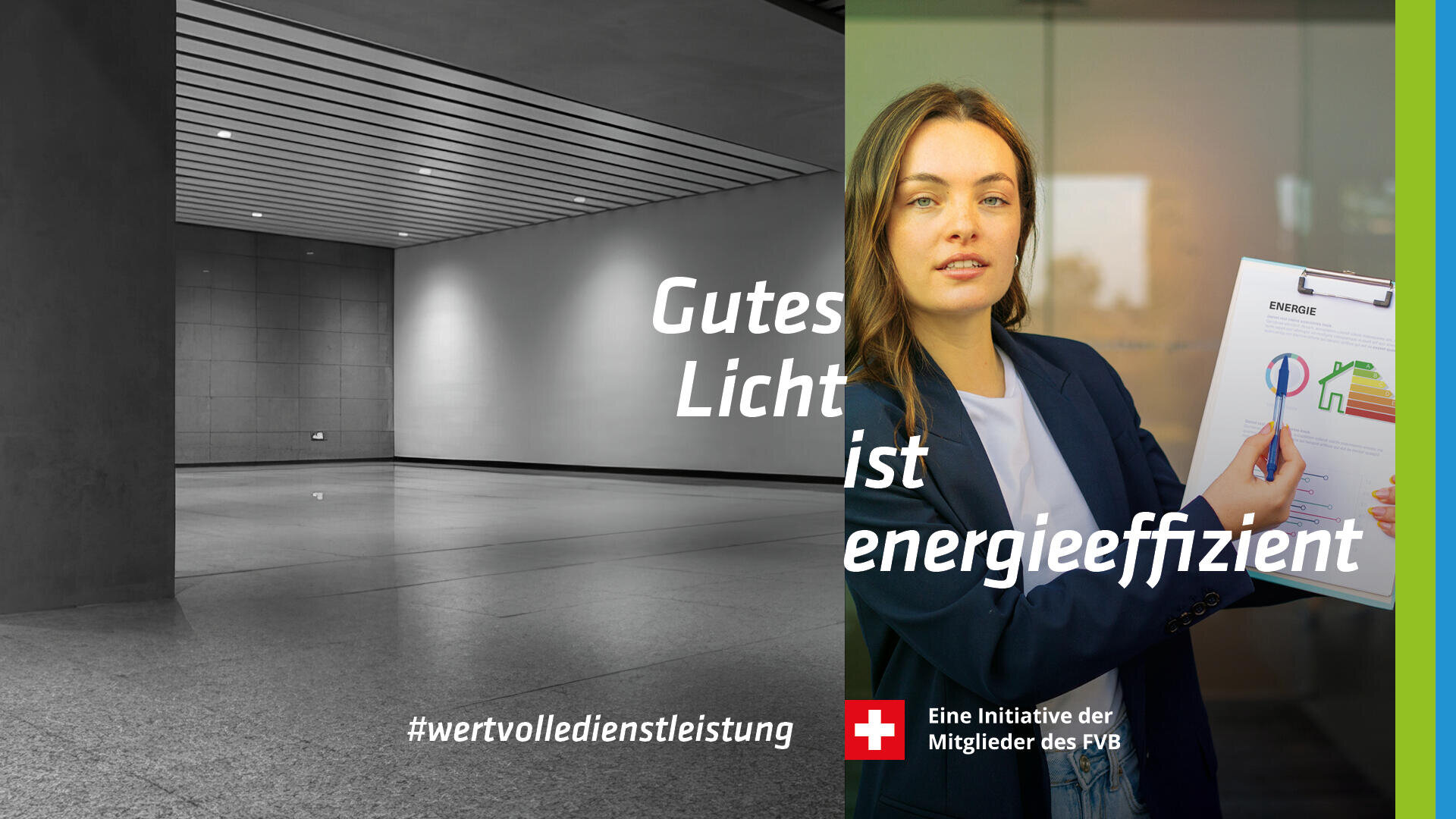Eine Frau hält eine Energieeffizienz-Tabelle in der Hand und lächelt. Neben ihr ist ein leerer, gut beleuchteter moderner Raum zu sehen. Der Text auf Deutsch lautet "Gutes Licht ist energieeffizient". Schweizer Badge und Hashtags sind vorhanden.